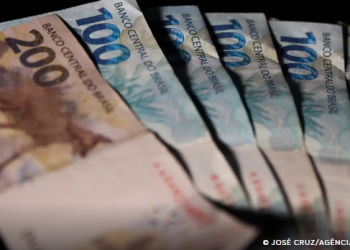 Salário mínimo passa para R$ 1.518